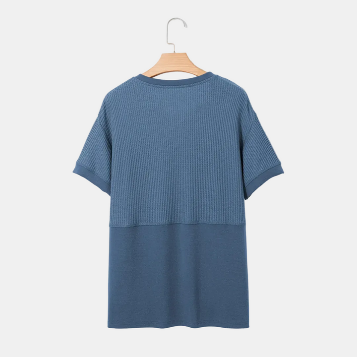 Women's Colorblock Waffle Knit V-Neck Oversized T Shirt