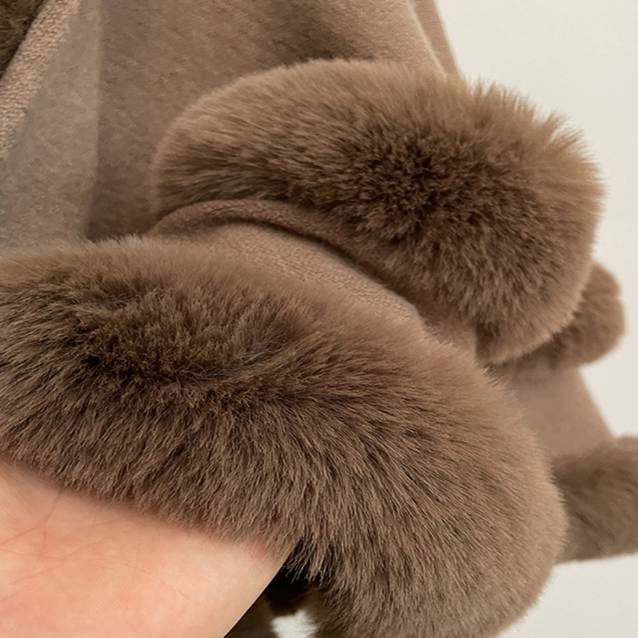 Cape à capuche femme, bordures en fausse fourrure pour l’hiver