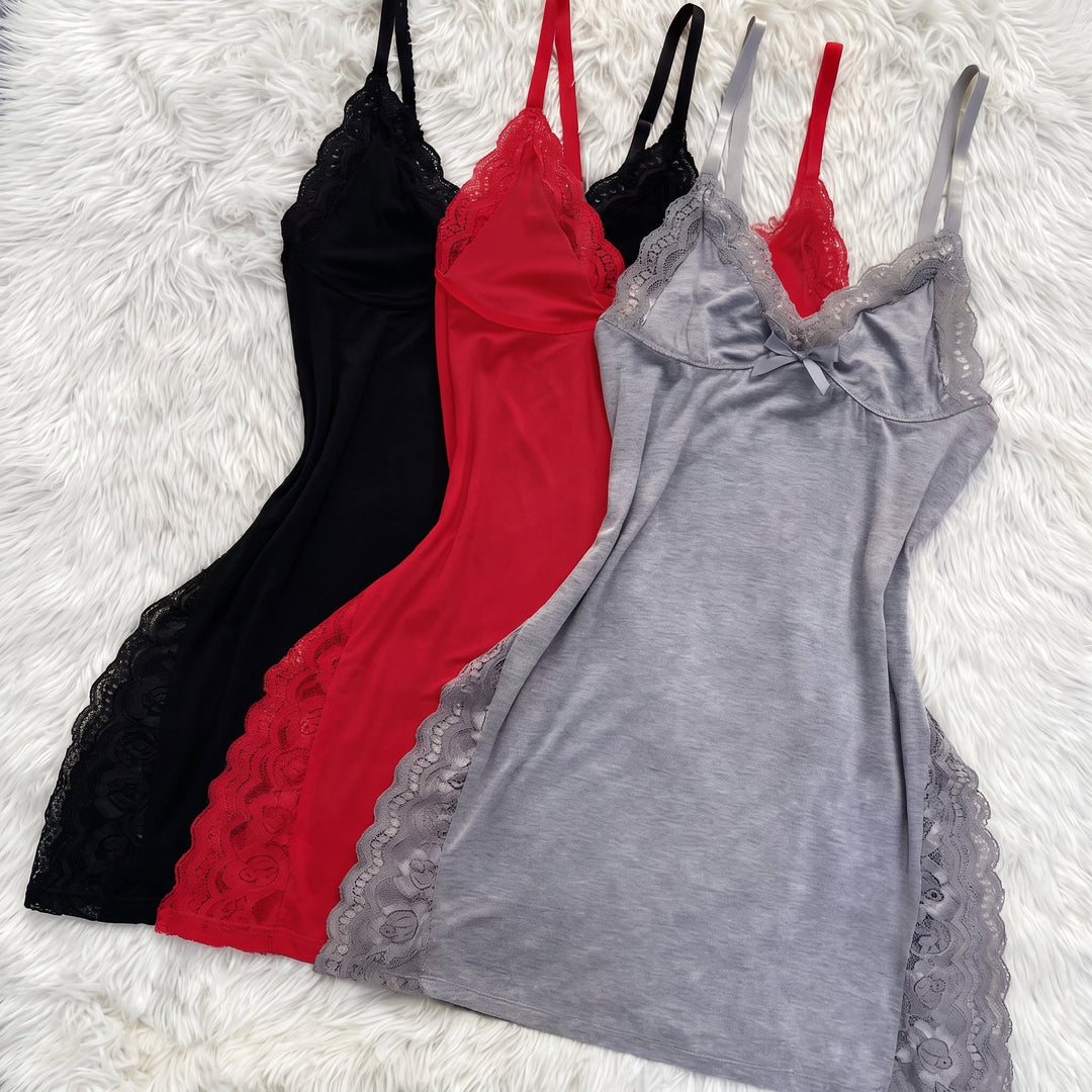 Noir Gris Rouge