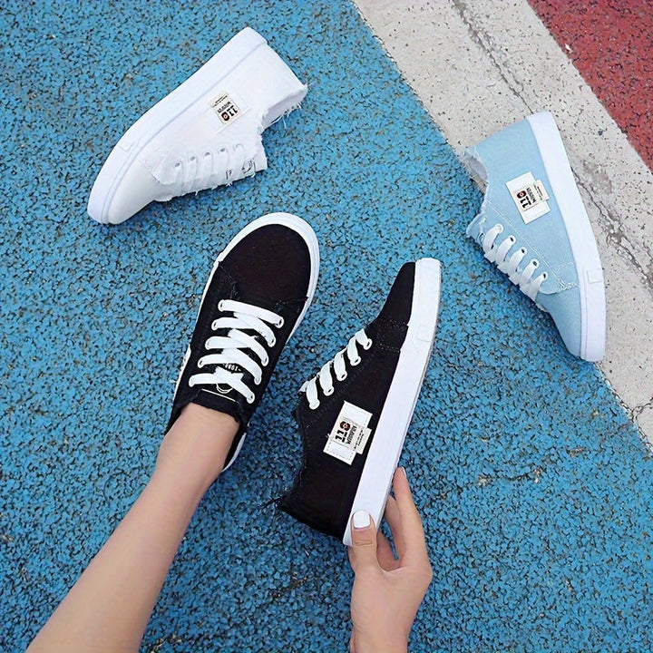 ANNA | Timeless Low-Top Sneakers