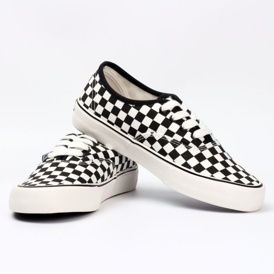 CLIONA | Classic Slip-On Checkered Uni-Sex Footwear