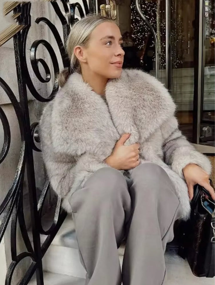 ROYA | Premium Fur Jacket