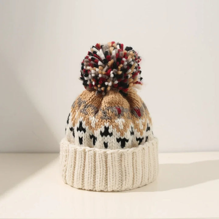TAMARA| Cozy Snowflake Pom Beanie