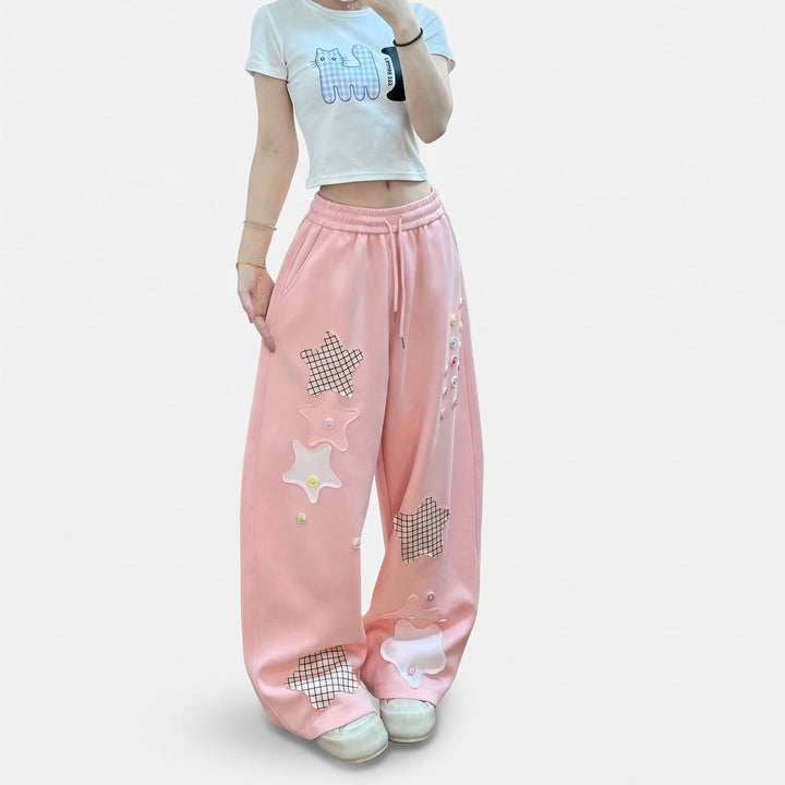 Jogging femme large oversize baggy, patchs étoiles vichy et boutons pastel