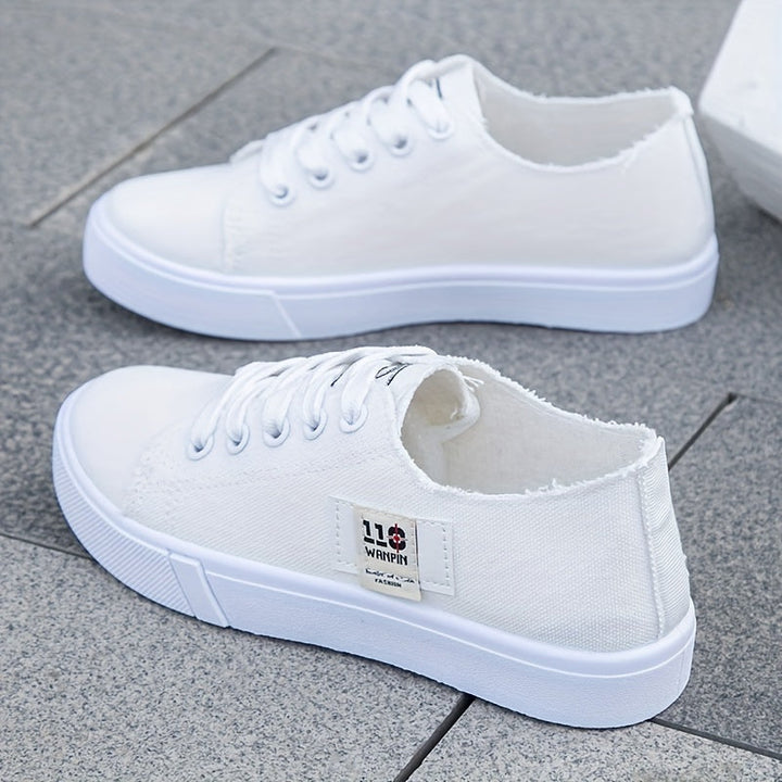 ANNA | Timeless Low-Top Sneakers