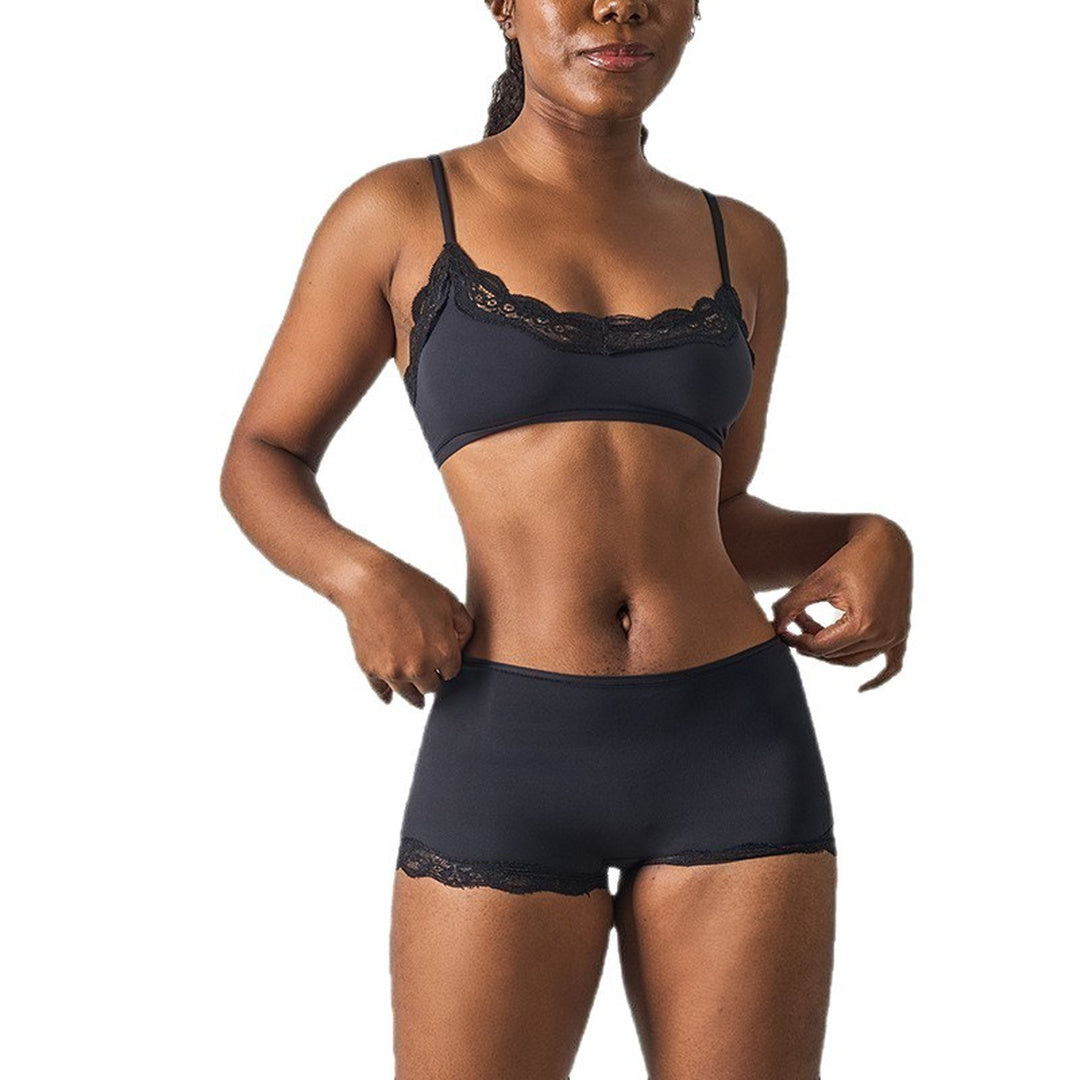 Ensemble lingerie dentelle femme, brassière shorty décolleté arrondi