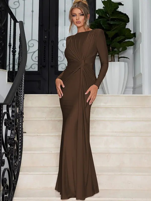 JOSALIE | Elegant Ruched Bodycon Dress with Padded Shoulders & Long Sleeve